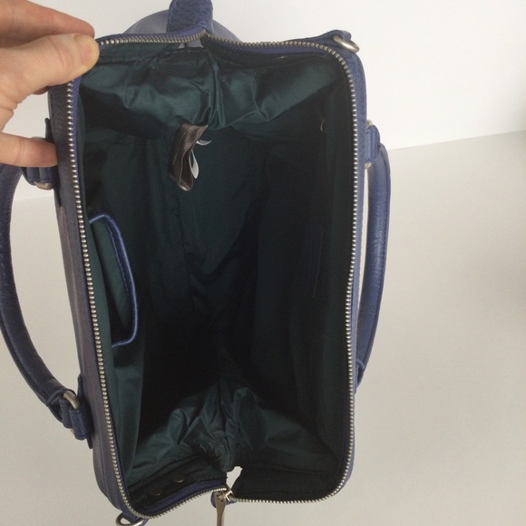 Matt & Nat ‘MALONE’ Doctor Bag Satchel Vegan Leather in Blue - Picture 9 of 13